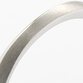 ヘアラインの画像