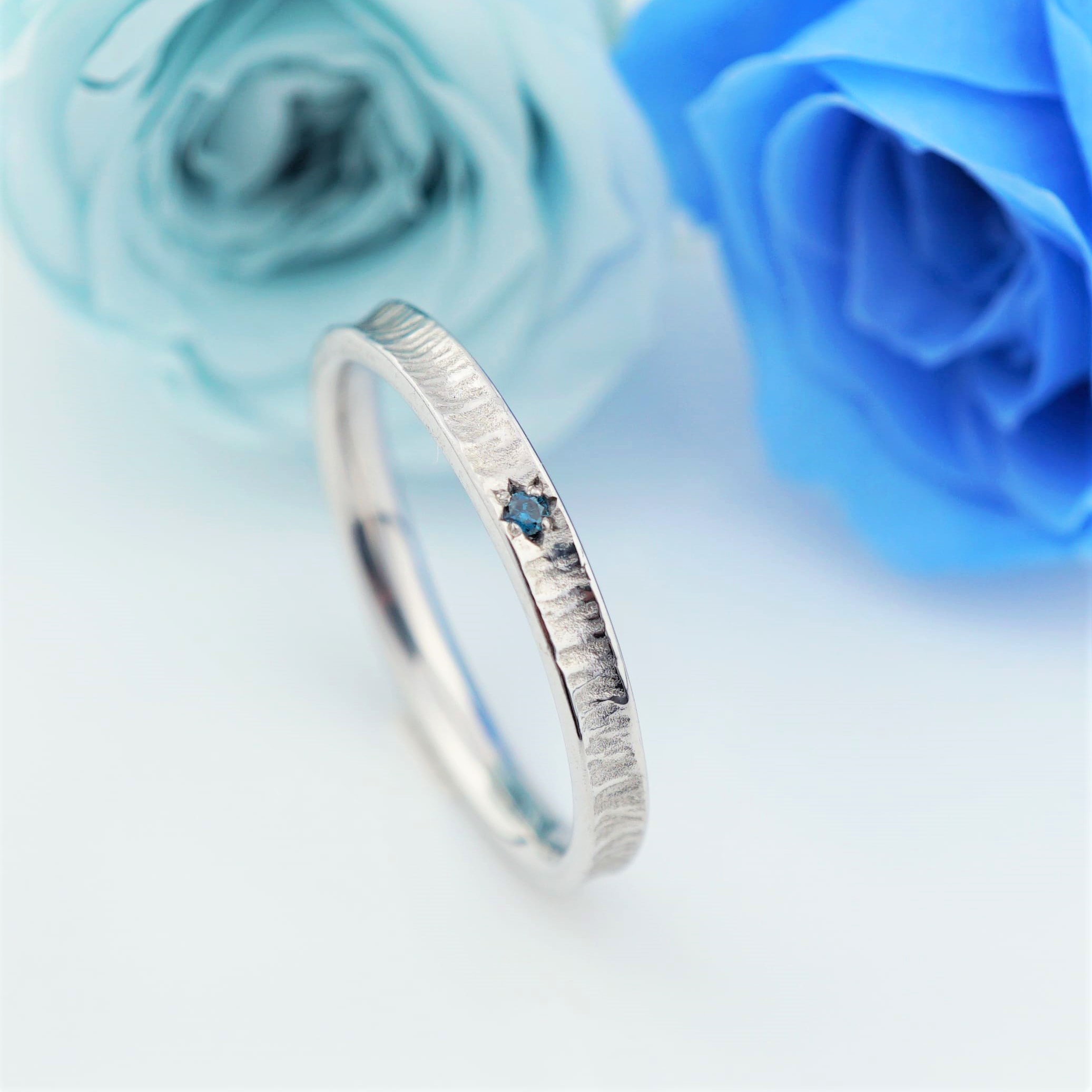 ブルーダイヤモンドの特徴と金額について - 長野で結婚指輪をオーダーメイドFeering